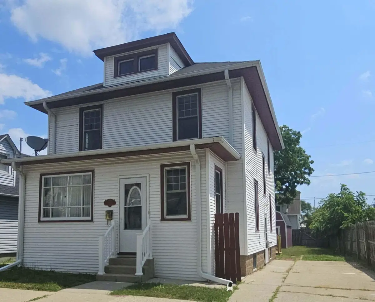 1645 Morton Ave, Racine, WI 53403 - #1