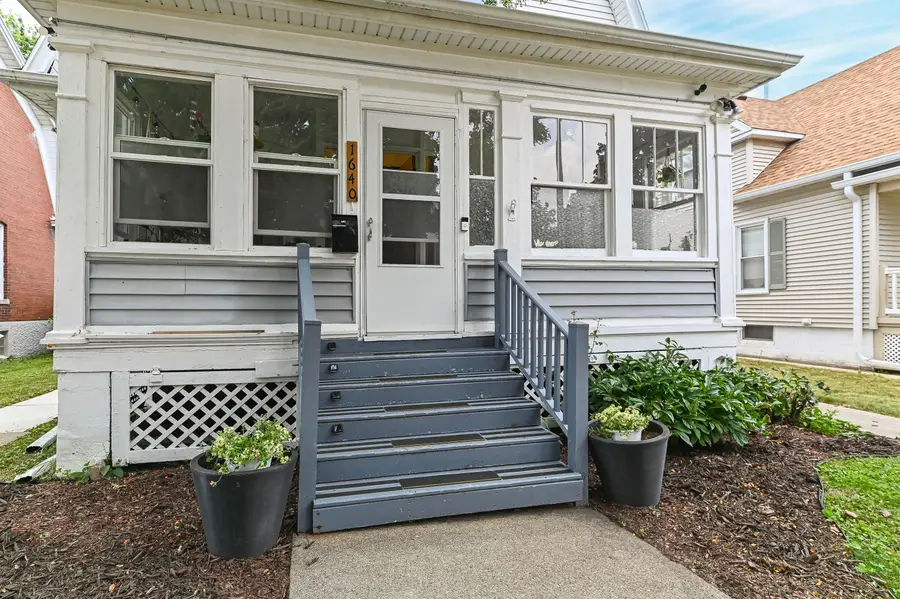 1640 Thurston Ave, Racine, WI 53405 - #2