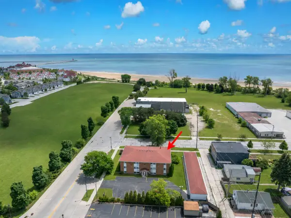 1106 S 7th St, Sheboygan, WI 53081