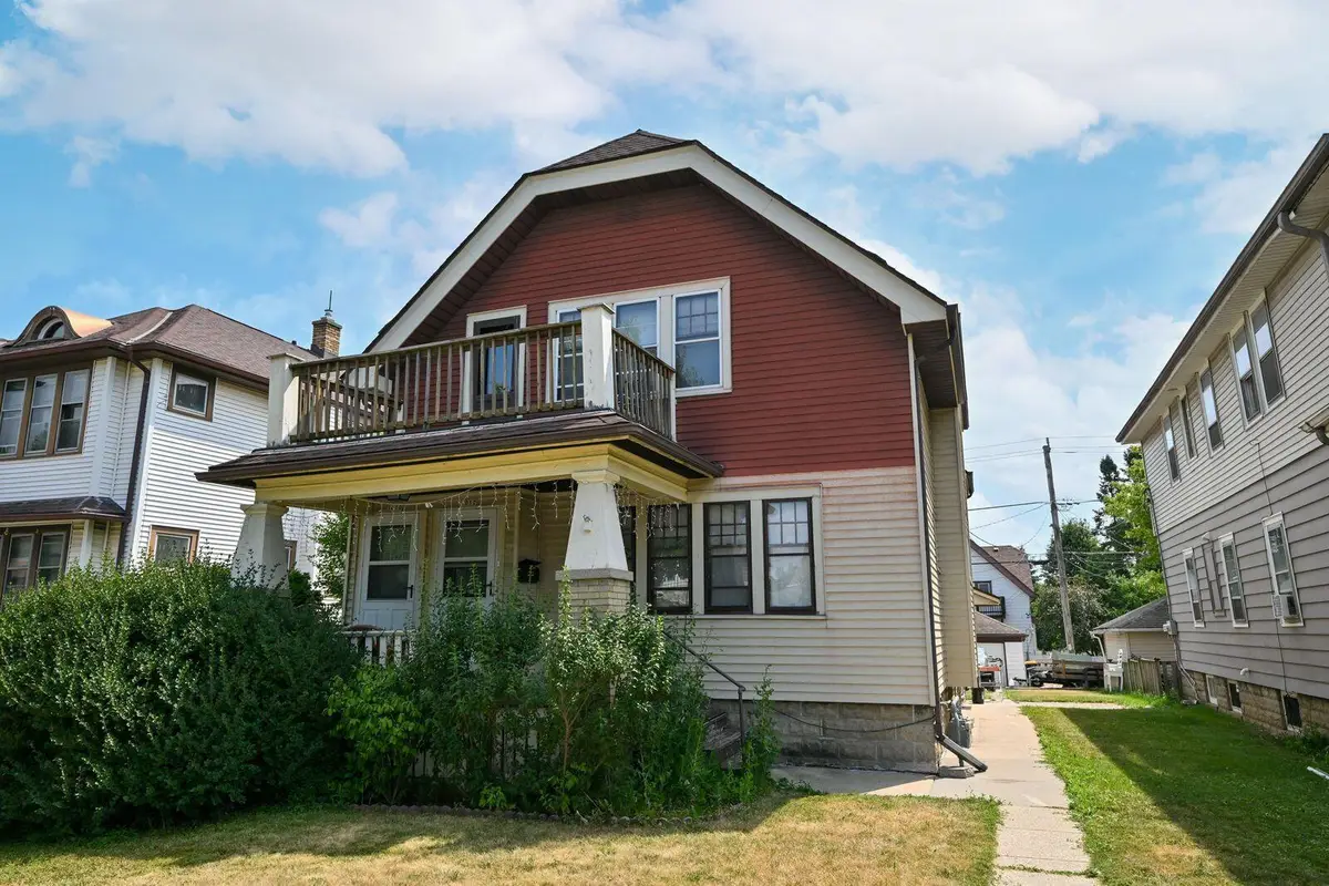 1010 S 58th St, West Allis, WI 53214 - #1