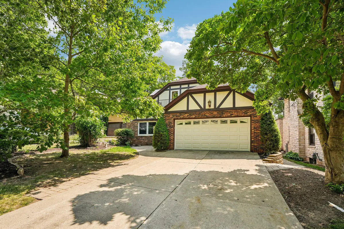 150 N 87th St, Wauwatosa, WI 53226 - #1
