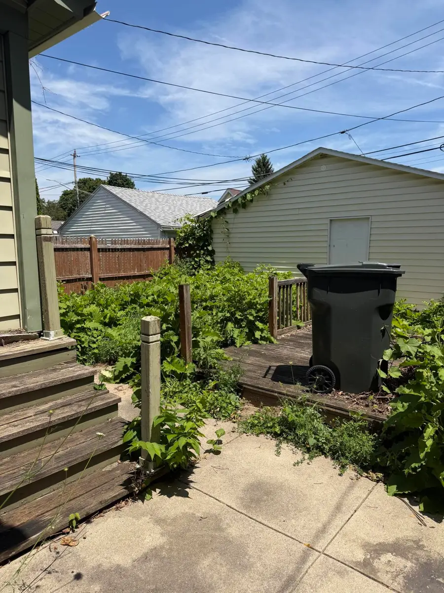 1324 S 77th St, West Allis, WI 53214 - #2