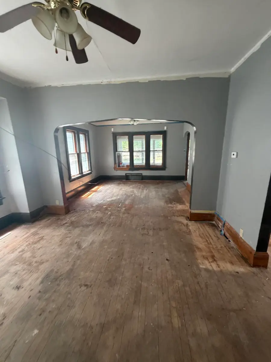 1324 S 77th St, West Allis, WI 53214 - #3