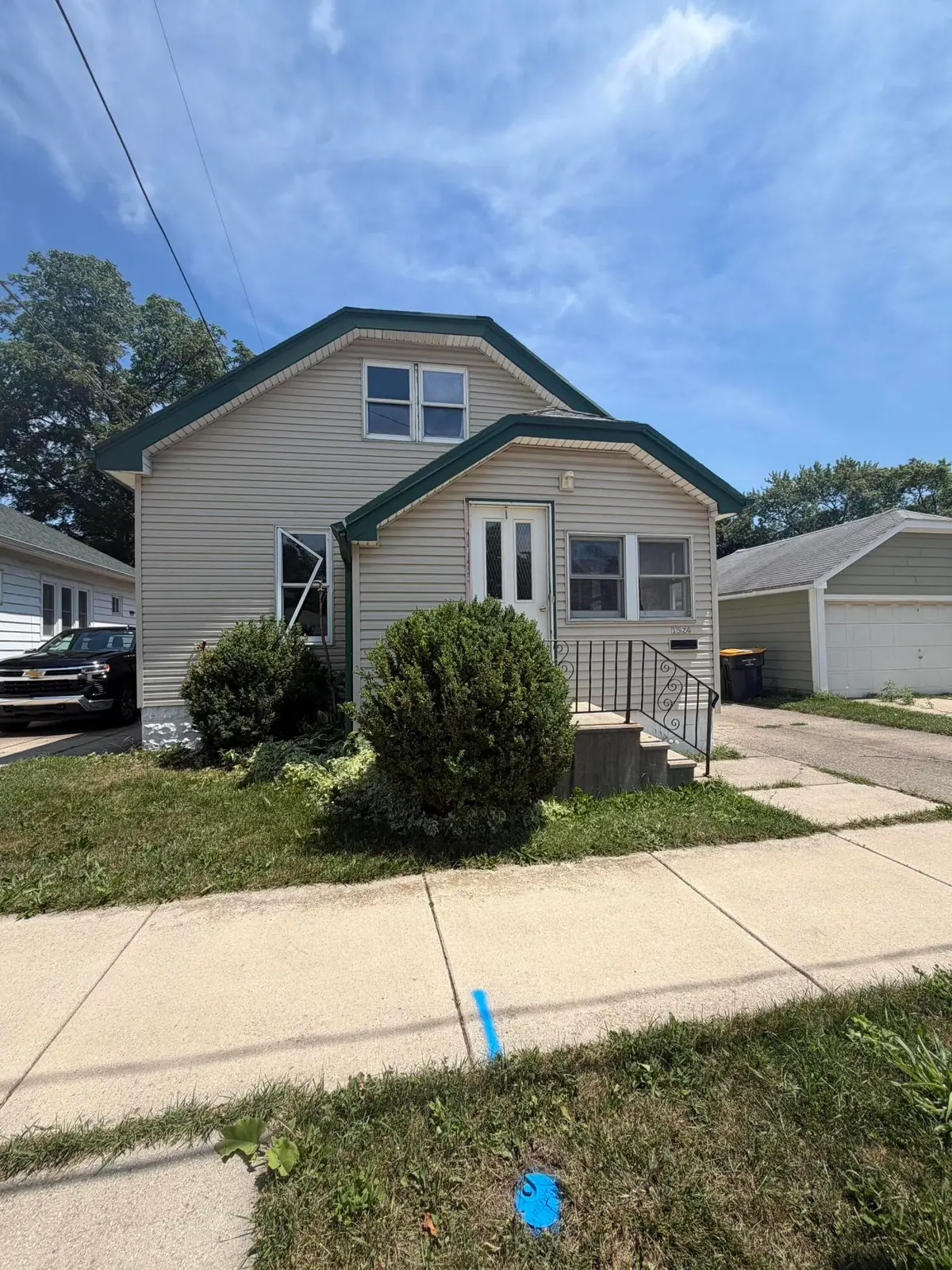 1524 S 87th St, West Allis, WI 53214 - #1