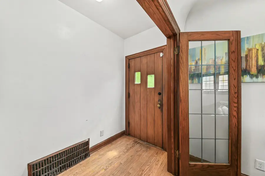 145 N 70th St, Milwaukee, WI 53213 - #3
