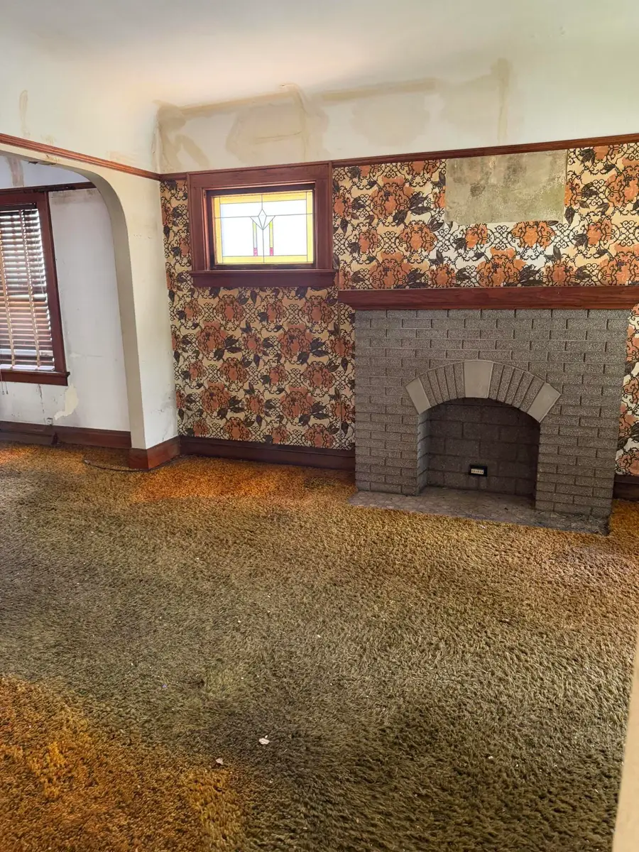 1944 S 89th St, West Allis, WI 53227 - #2
