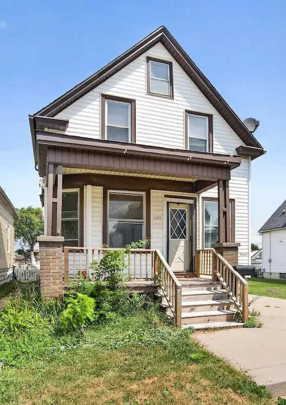 3642 E Armour Ave, Cudahy, WI 53110 - #2