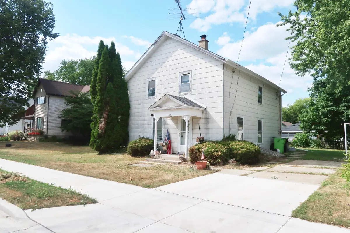 138 Cherry St, Campbellsport, WI 53010 - #1