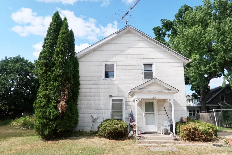 138 Cherry St, Campbellsport, WI 53010 - #2