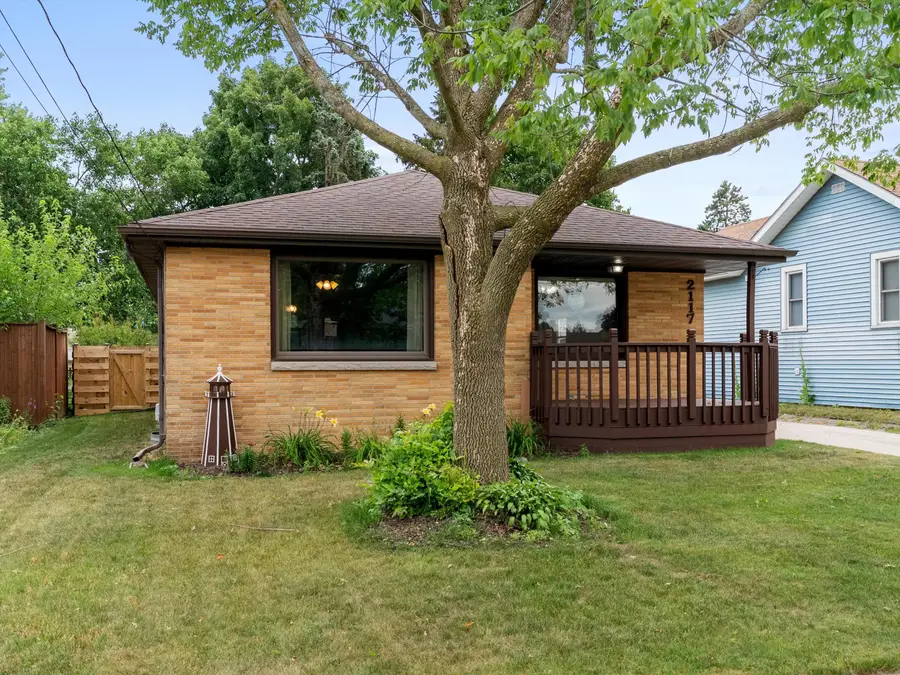 2117 32nd St, Two Rivers, WI 54241 - #2