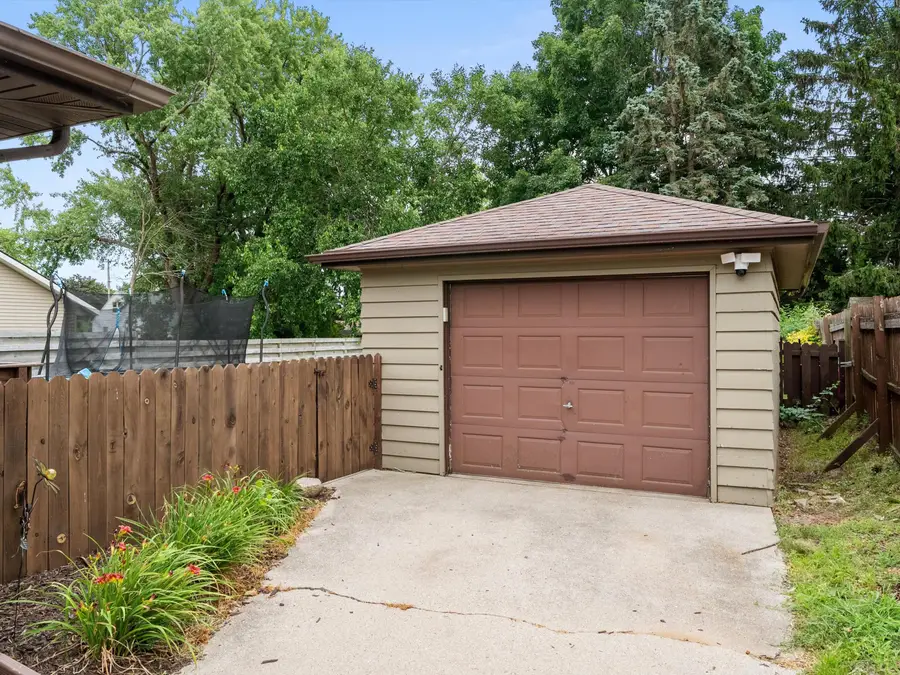 2117 32nd St, Two Rivers, WI 54241 - #3