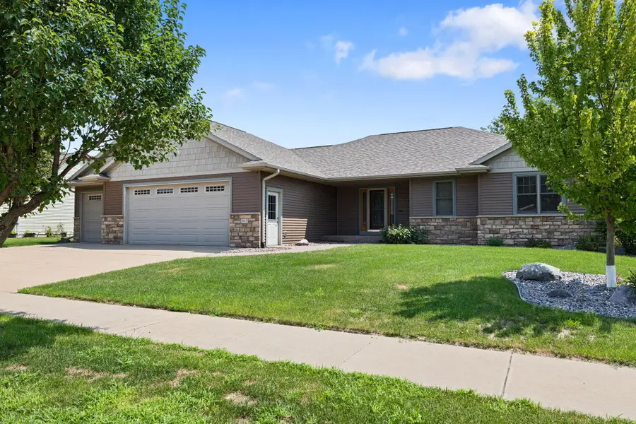 803 Granum St, Holmen, WI 54636 - #2