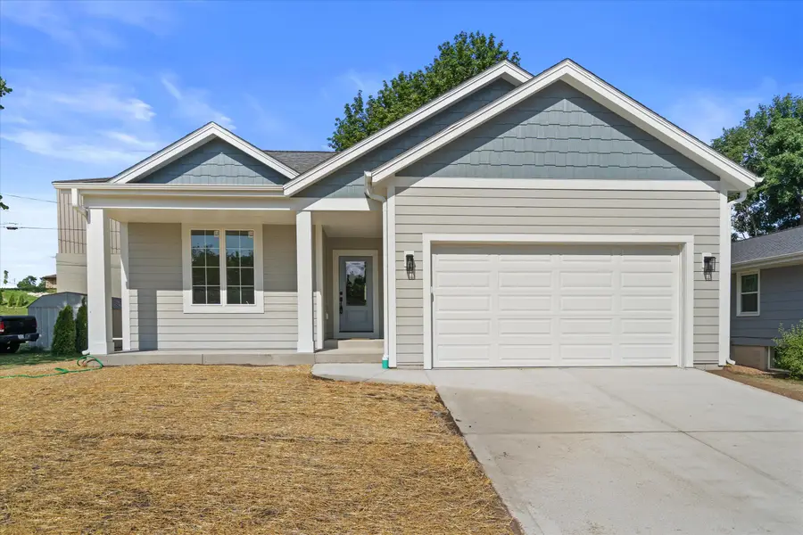 772 Eastern Ave, West Bend, WI 53095 - #2