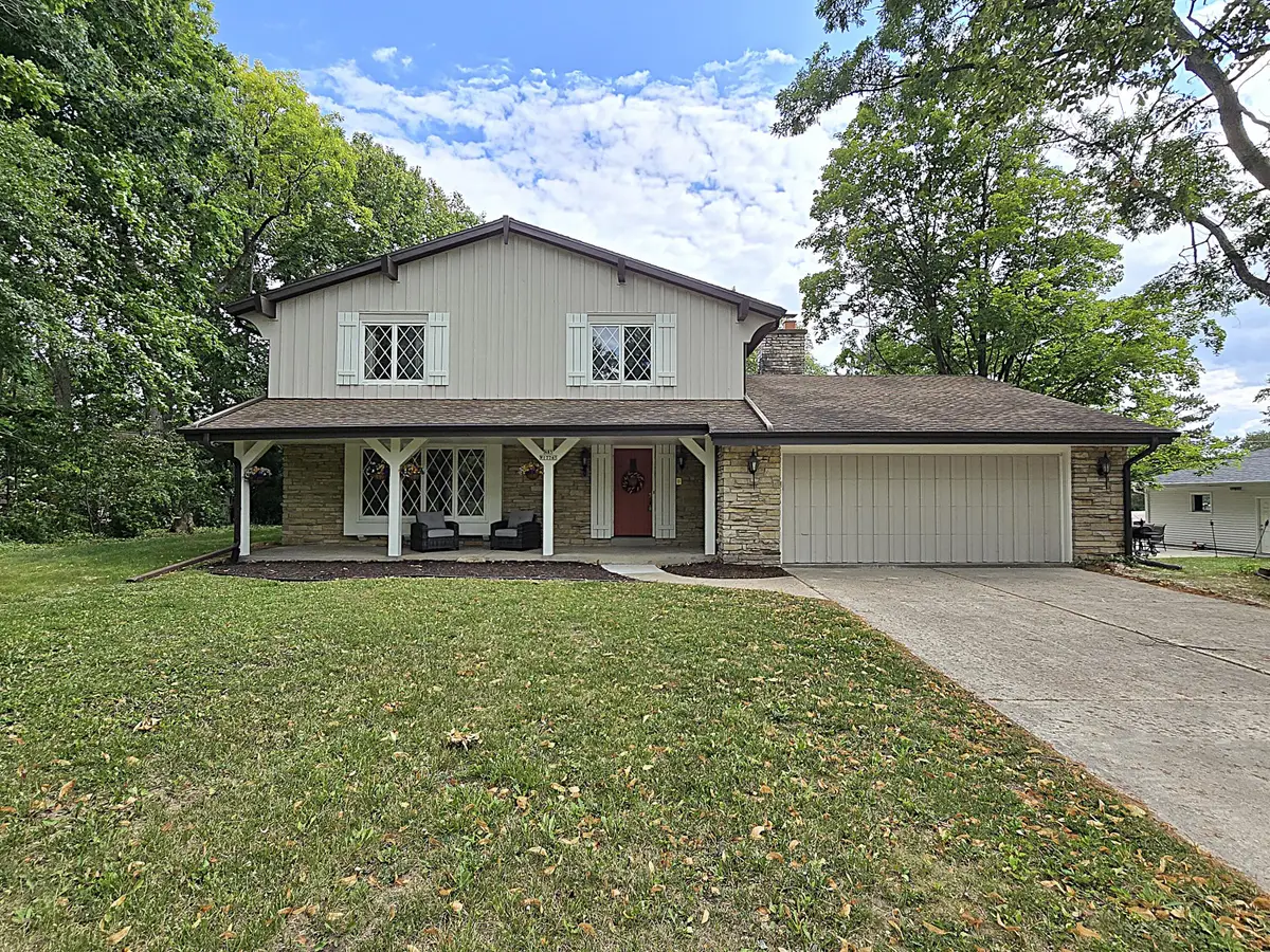 N85W17745 Ann Ave, Menomonee Falls, WI 53051 - #1