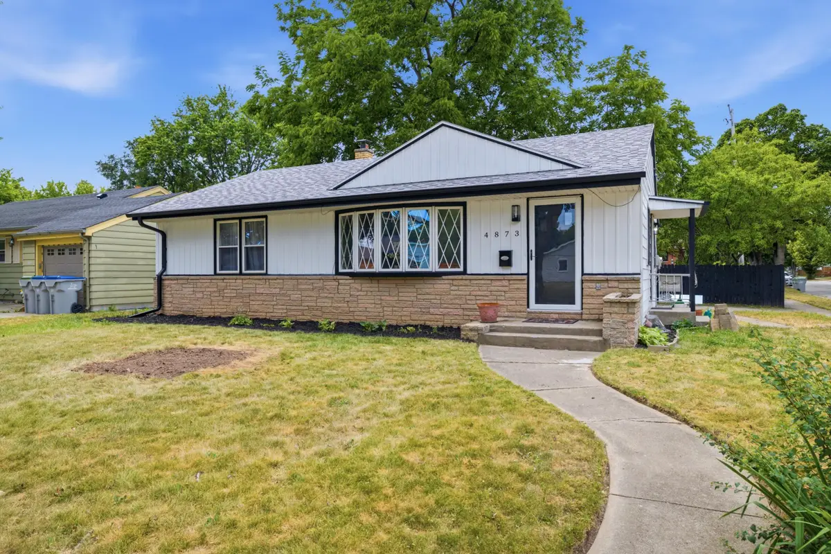 4873 N 88th St, Milwaukee, WI 53225 - #1
