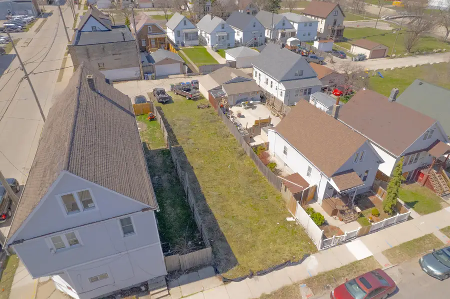 2685 S 7th St, Milwaukee, WI 53215 - #2