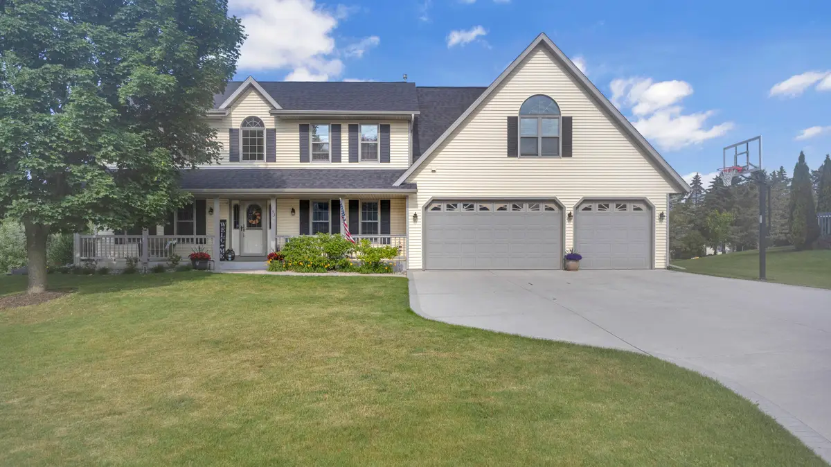 193 Lexington Ct, Sheboygan Falls, WI 53085 - #1