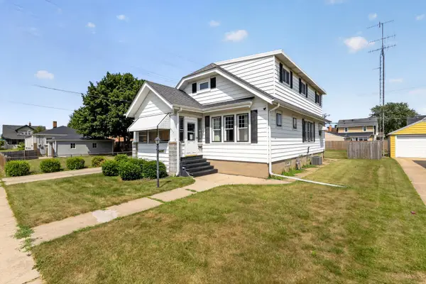 7517 27th Ave, Kenosha, WI 53143