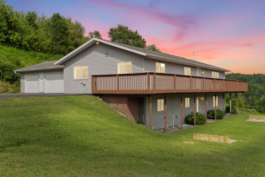W21152 Docken Ln, Princeton, WI 54630 - #3