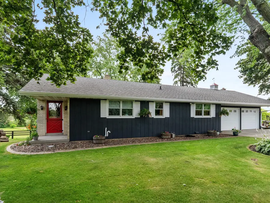 4315 Silver Creek Rd, Newton, WI 54220 - #3