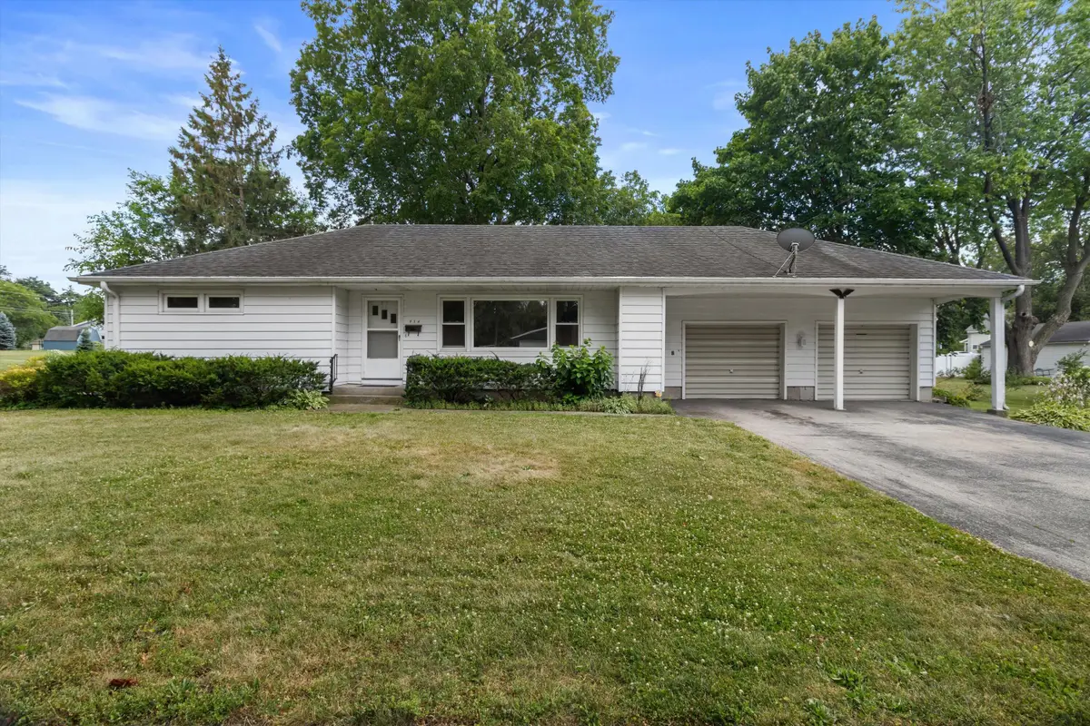 434 E Ogden St, Jefferson, WI 53549 - #1