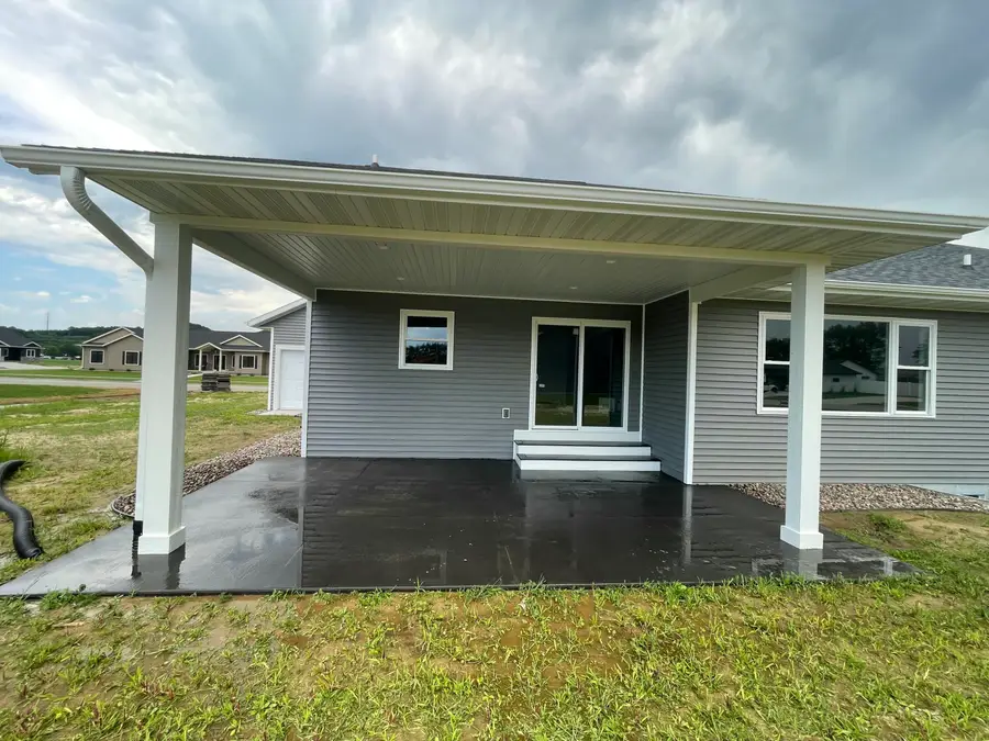 3422 Horton St, Holmen, WI 54636 - #2