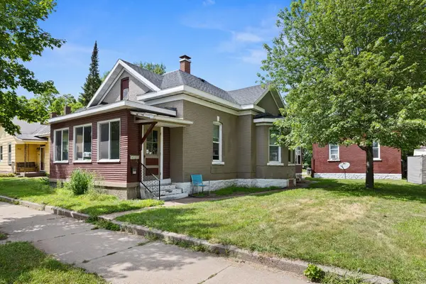 929 Redfield St, La Crosse, WI 54601