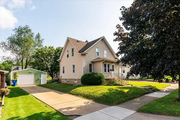 408 E Broadway St, Viroqua, WI 54665