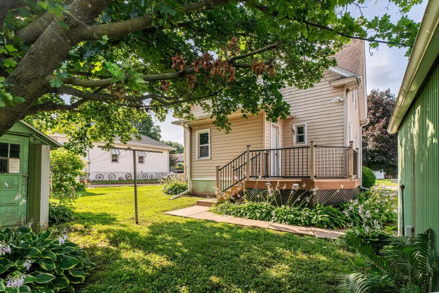 408 E Broadway St, Viroqua, WI 54665 - #3