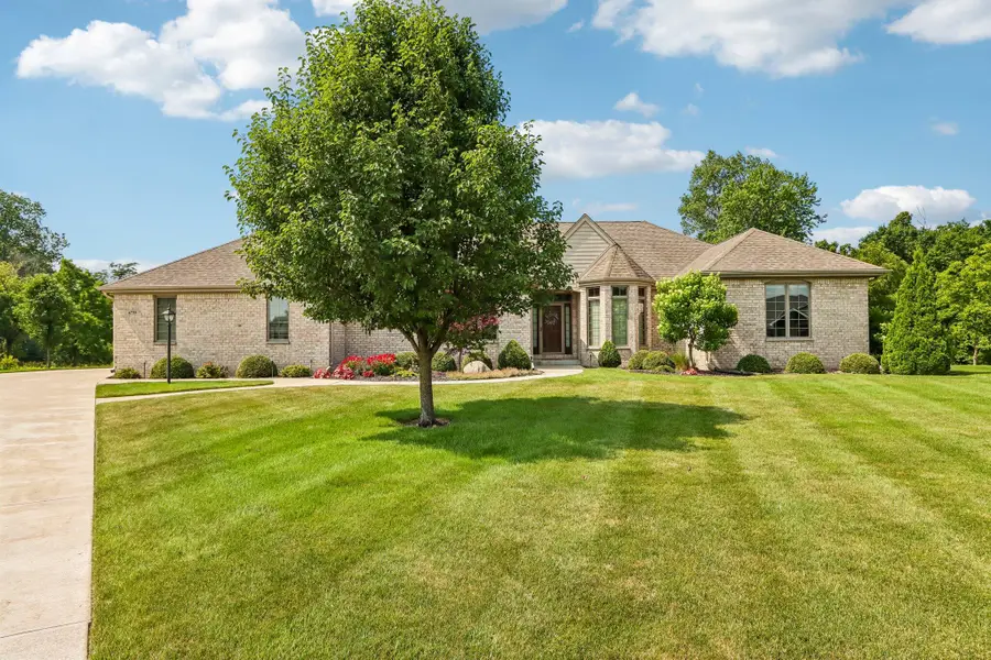 6735 Blue River Way, Caledonia, WI 53402 - #3