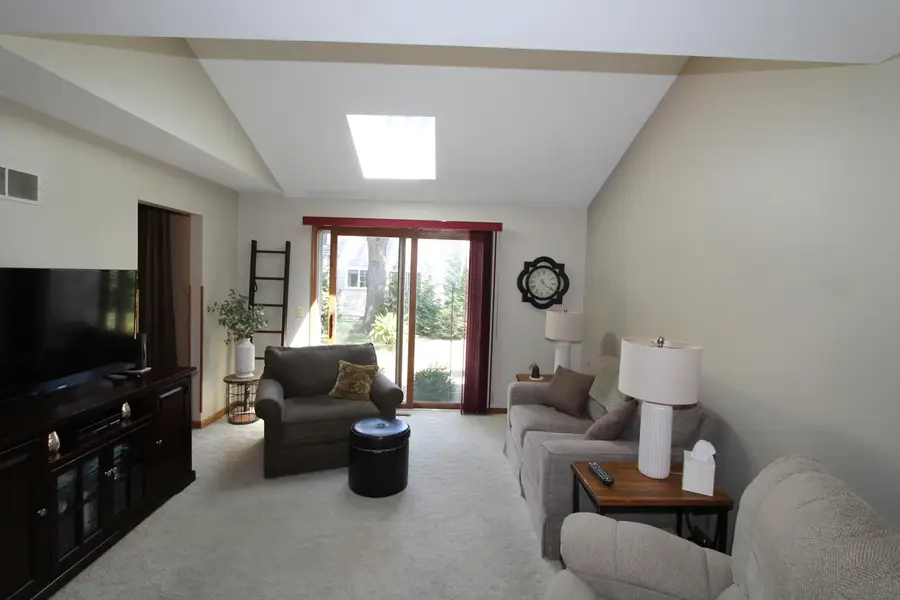 217 S 7th St, Waterford, WI 53185 - #2