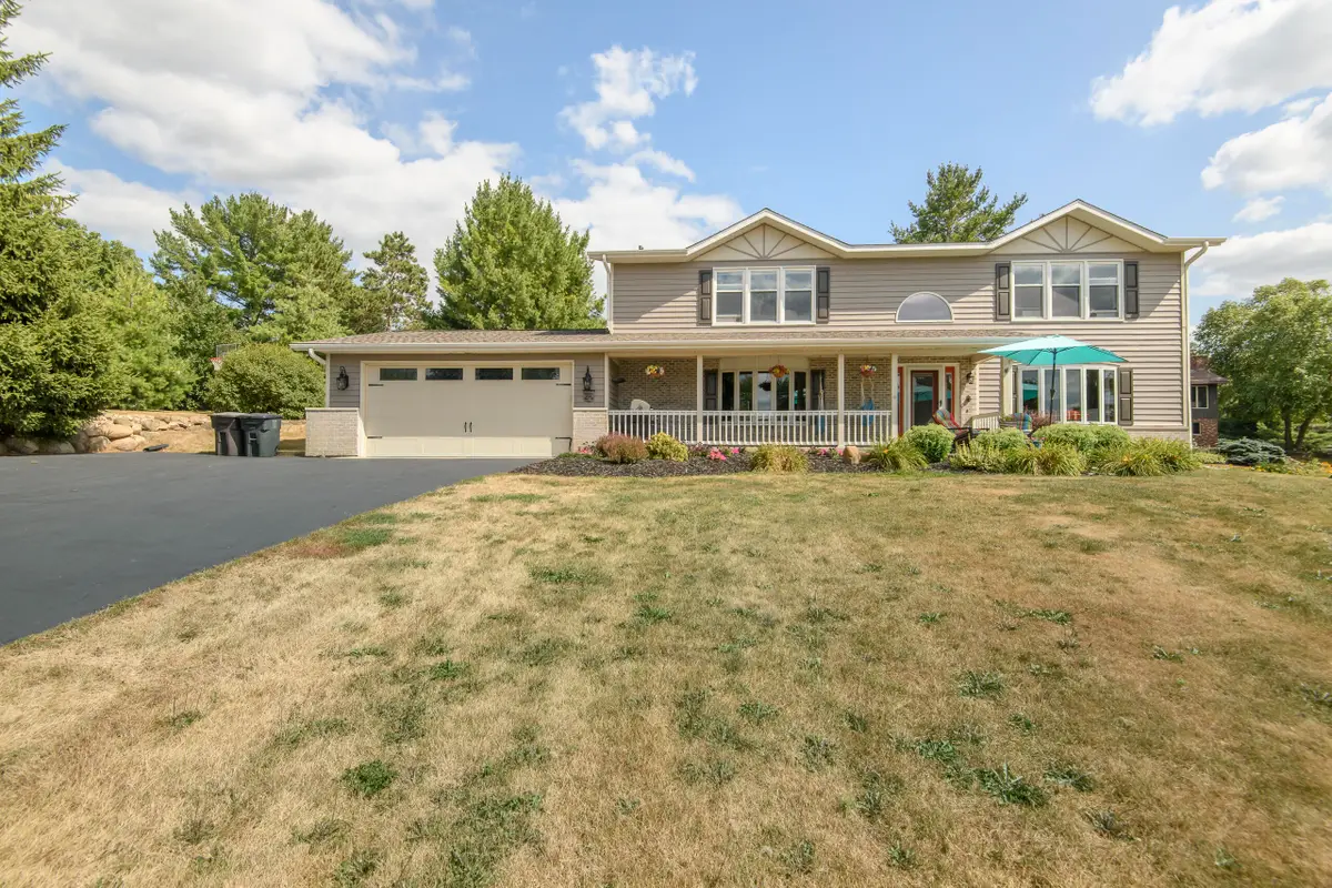 W5247 Plantation Rd, Sugar Creek, WI 53121 - #1