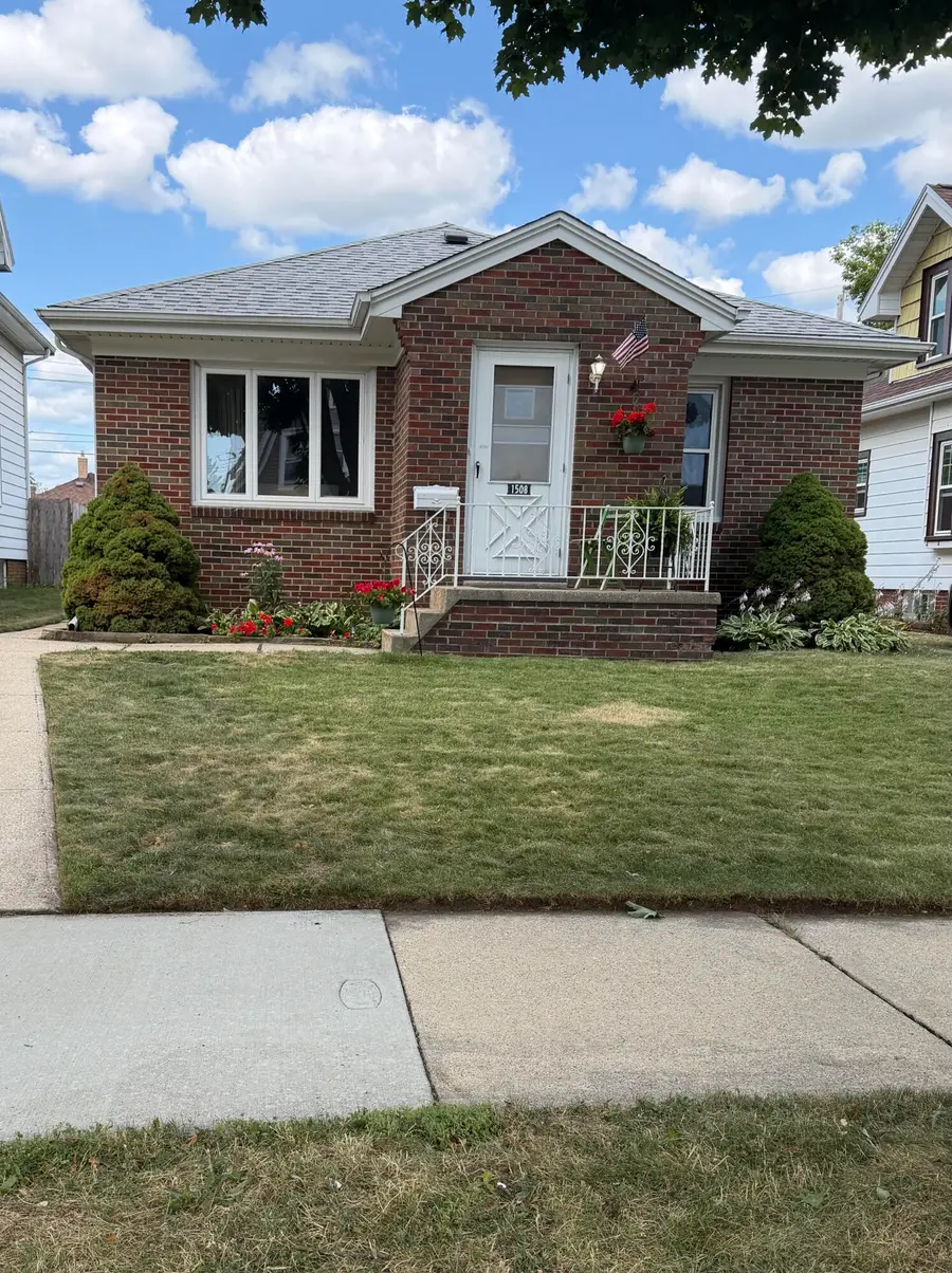 1508 West Lawn Ave, Racine, WI 53405 - #2