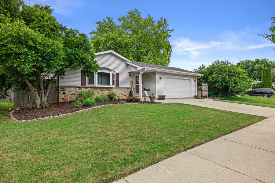 7913 48th Ave, Kenosha, WI 53142 - #2