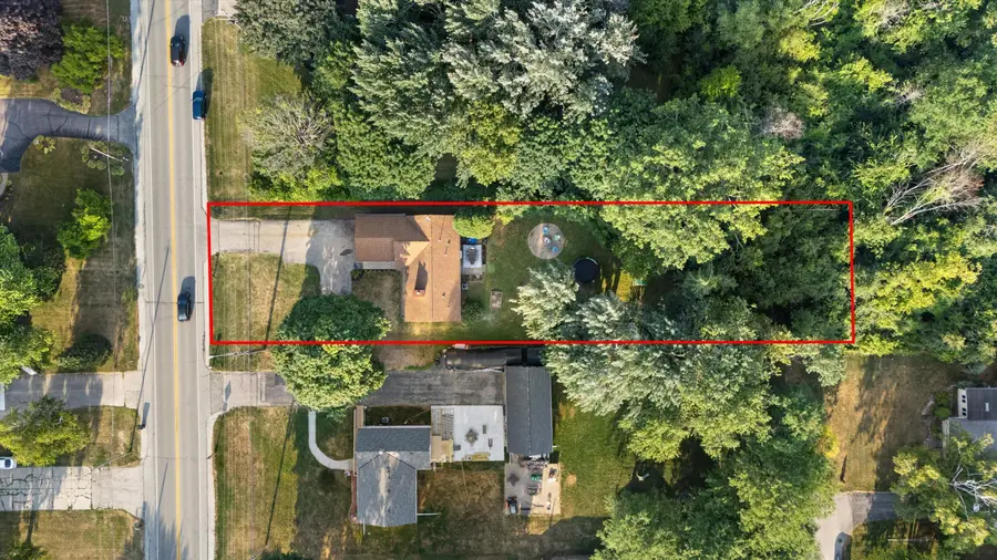 2021 4 Mile Rd, Caledonia, WI 53402 - #2
