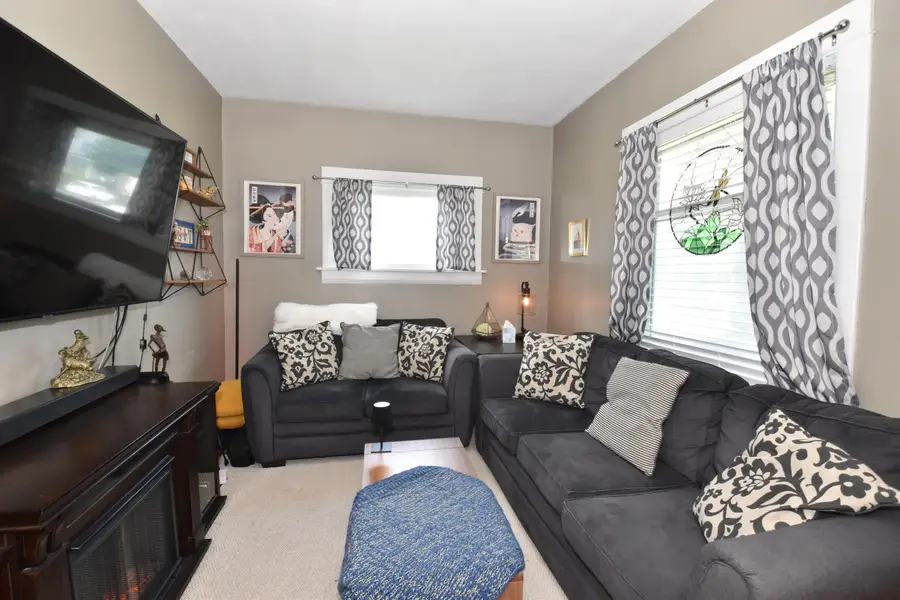 700 Grove Ave, Racine, WI 53405 - #2