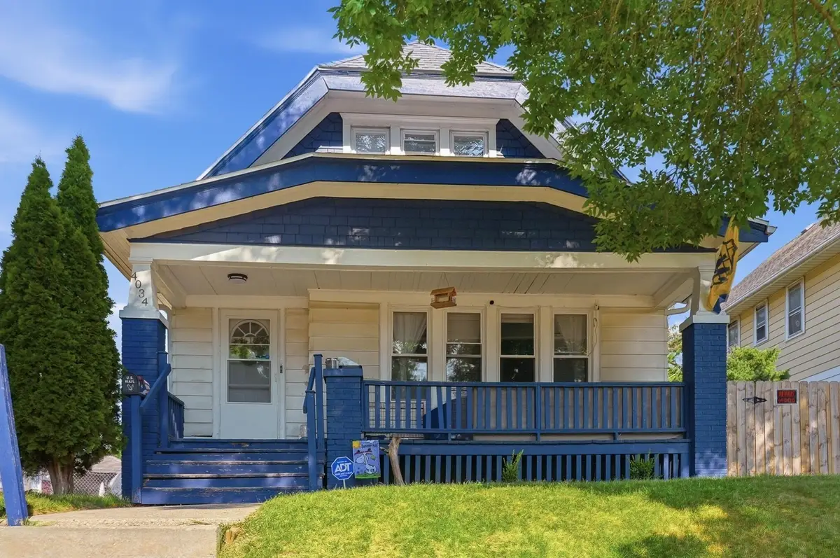 4034 N 13th St, Milwaukee, WI 53209 - #1