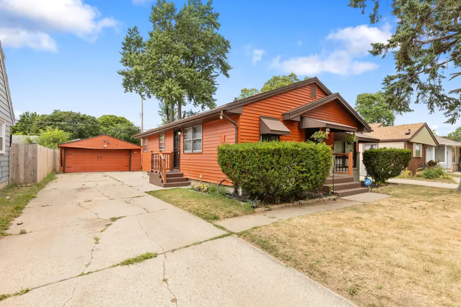 7063 N 37th St, Milwaukee, WI 53209 - #2