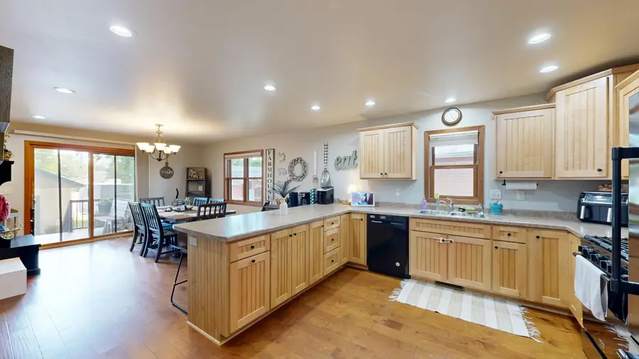 1511 9th St S, La Crosse, WI 54601 - #2