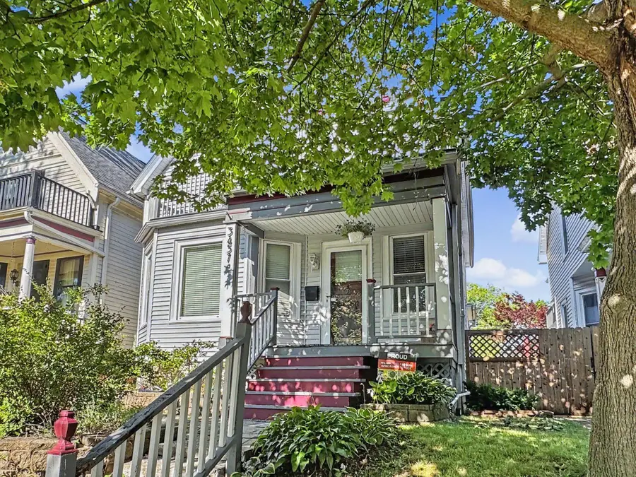 3457 N Bartlett Ave, Milwaukee, WI 53211 - #2