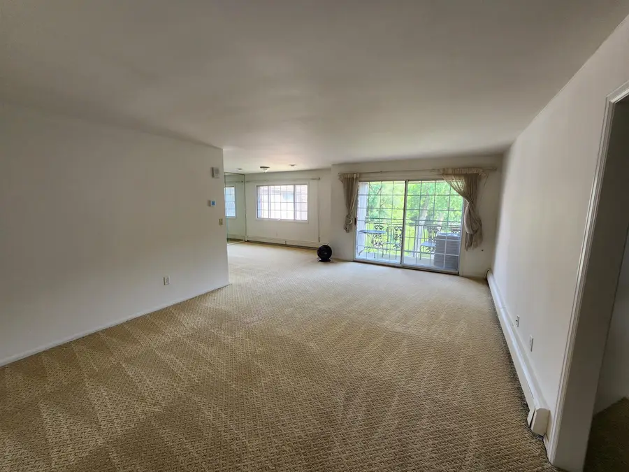 1730 W Green Tree Rd, Glendale, WI 53209 - #3