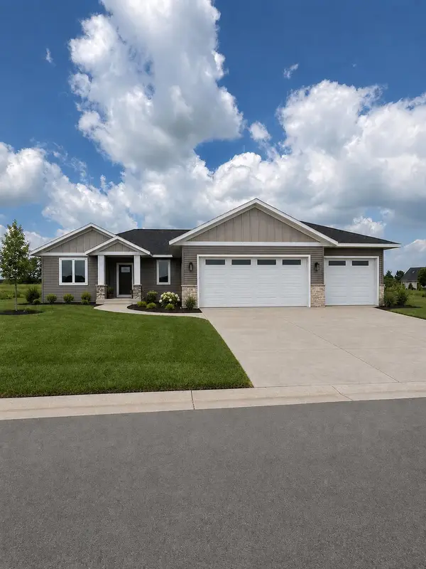801 S 5th St, Cedar Grove, WI 53013
