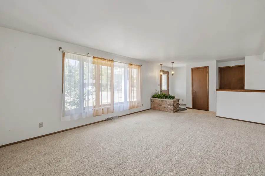 2418 Pershing Ave, Sheboygan, WI 53083 - #3