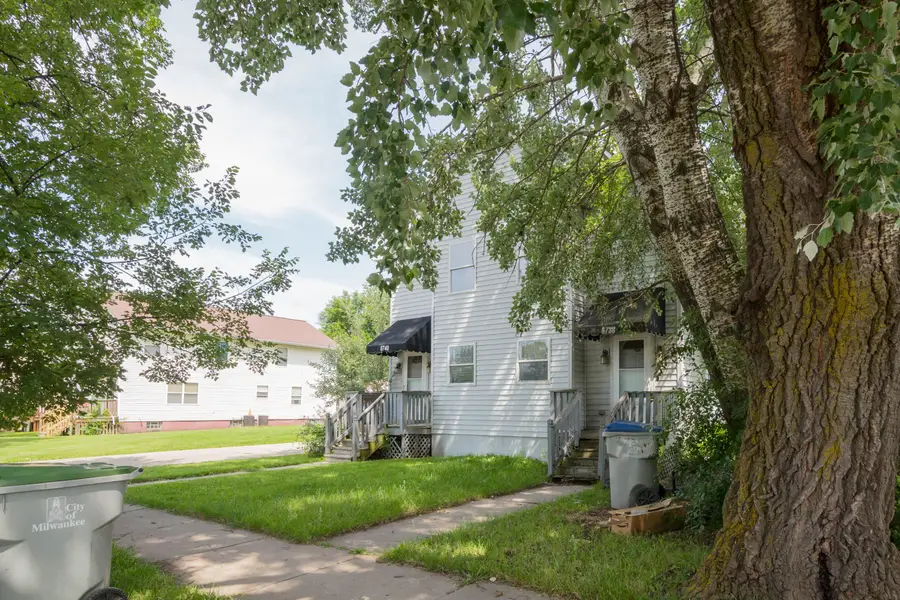 6738 W Mill Rd, Milwaukee, WI 53218 - #2