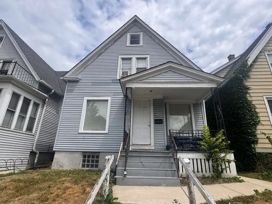 2944 N Pierce St, Milwaukee, WI 53212 - #2