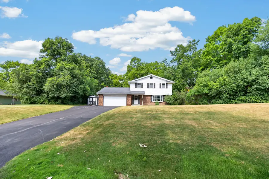 W125S7035 Skylark Ln, Muskego, WI 53150 - #2