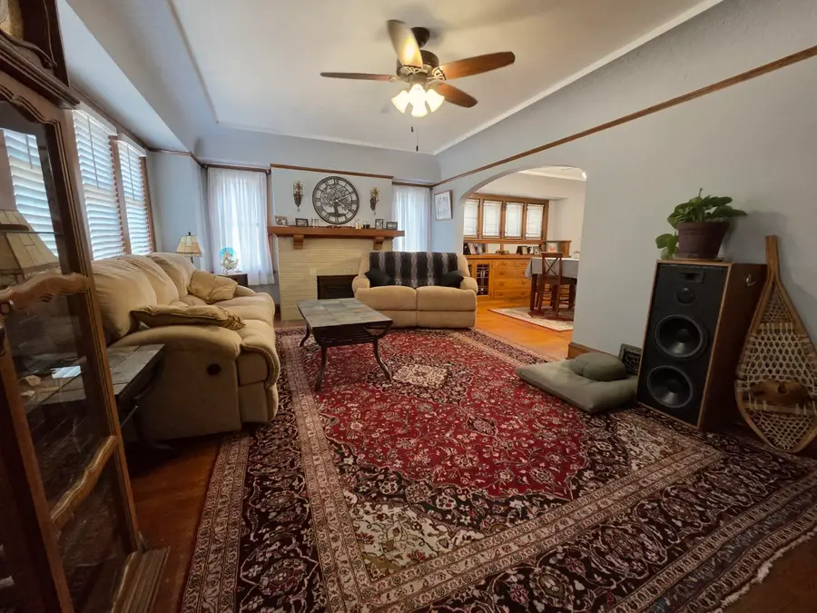 2961 N 55th St, Milwaukee, WI 53210 - #3