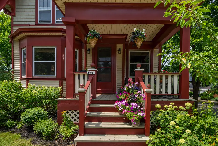 2901 S Logan Ave, Milwaukee, WI 53207 - #2