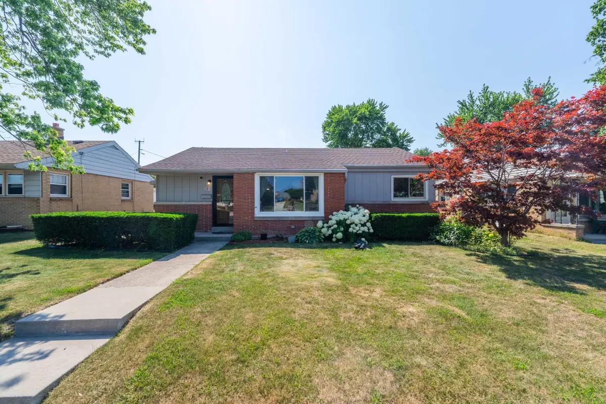 301 S 92nd St, Milwaukee, WI 53214 - #1