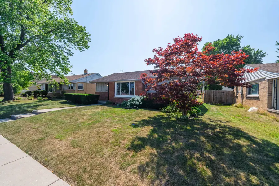 301 S 92nd St, Milwaukee, WI 53214 - #3